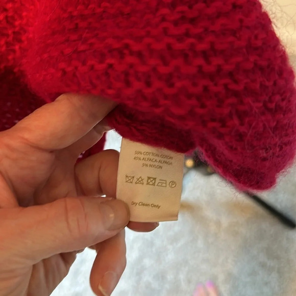 Free People - GORGEOUS Berry Drop Shoulder Tunic Sweater, Deep V, XS, Oversized - Picture 7 of 7